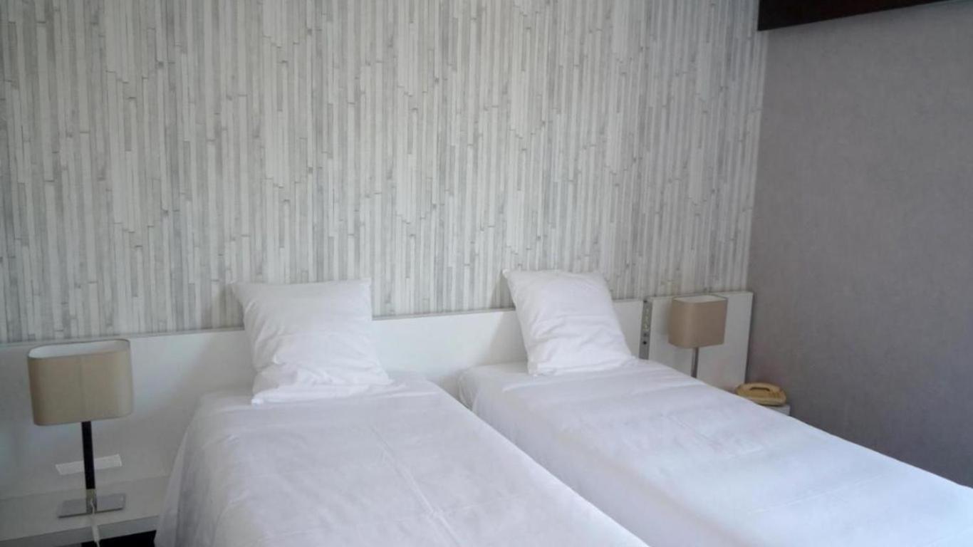 Hyp'Hotel Сен-Марселлен Экстерьер фото